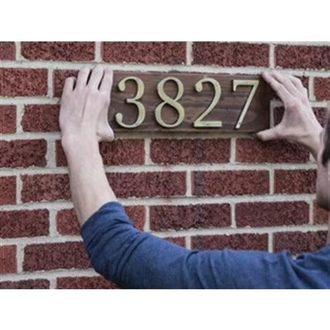 Shurtape - T-REX® Extreme Hold Mounting Strips 2.54 X 7.62cm (Pack 8) 2 Shurtape - T-REX® Extreme Hold Mounting Strips 2.54 X 7.62cm (Pack 8) - Image 2